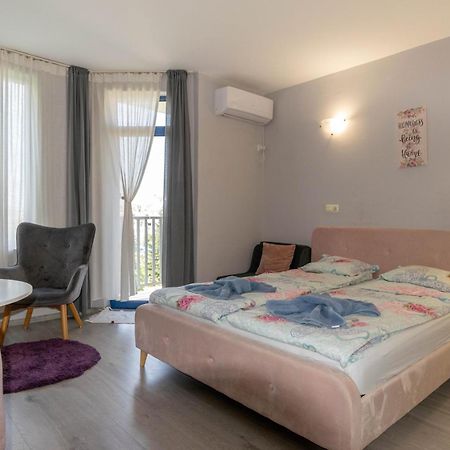 Joy Apartment Slantchev Briag Extérieur photo