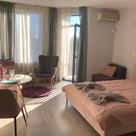 Joy Apartment Slantchev Briag Extérieur photo